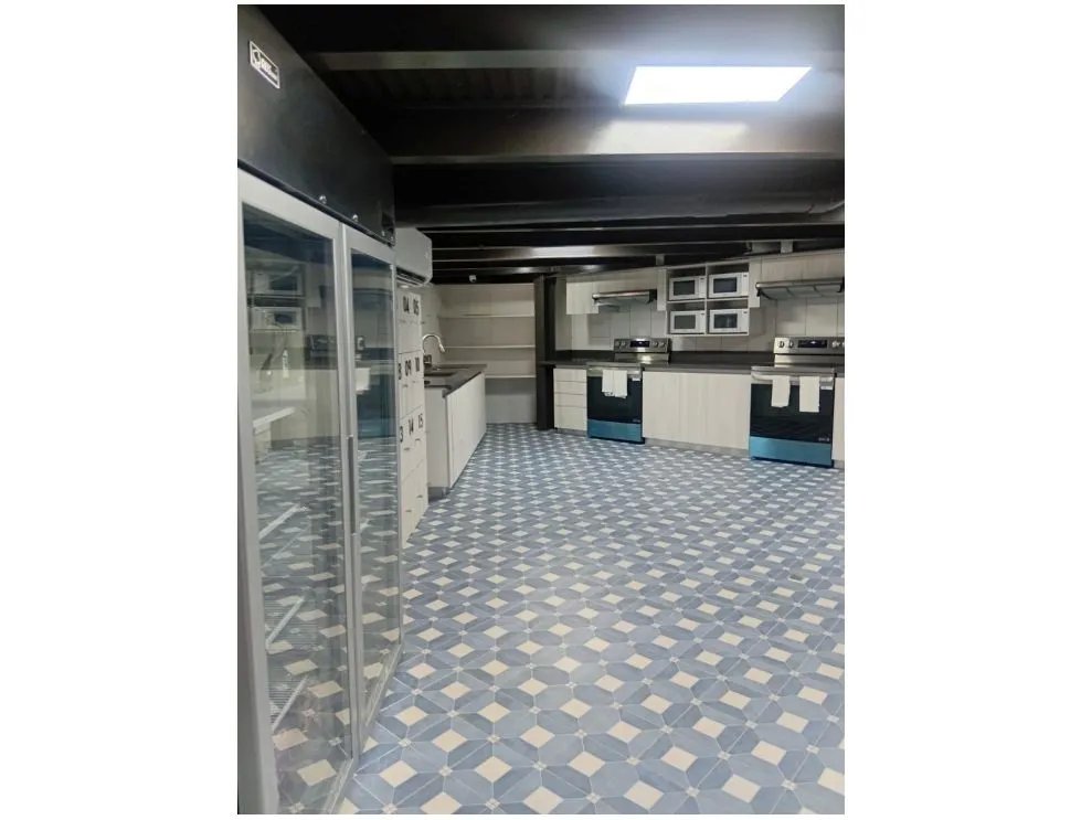 Alquiler de apartamento amoblado en edificio modal, albrook