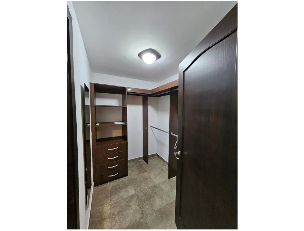 Alquiler/venta de casa en residencial cubitá, chitré