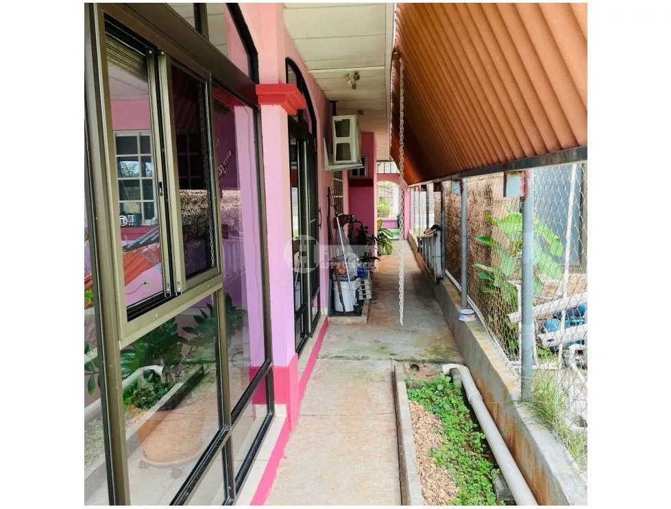 Venta de casa amoblada en urb. los perales - monagrillo
