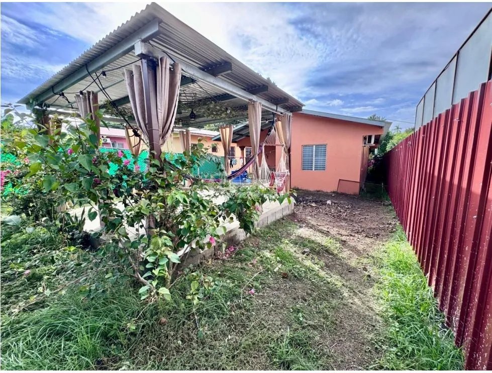 Se vende casa en el carate, las tablas