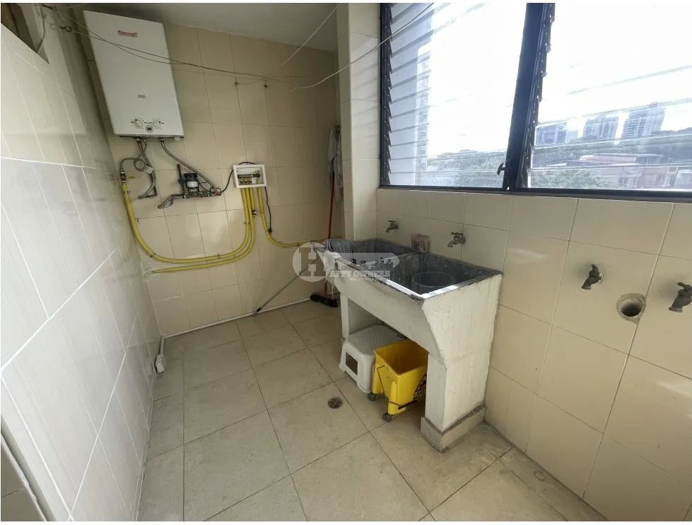 Alquiler de apartamento ph aranjuez via argentina