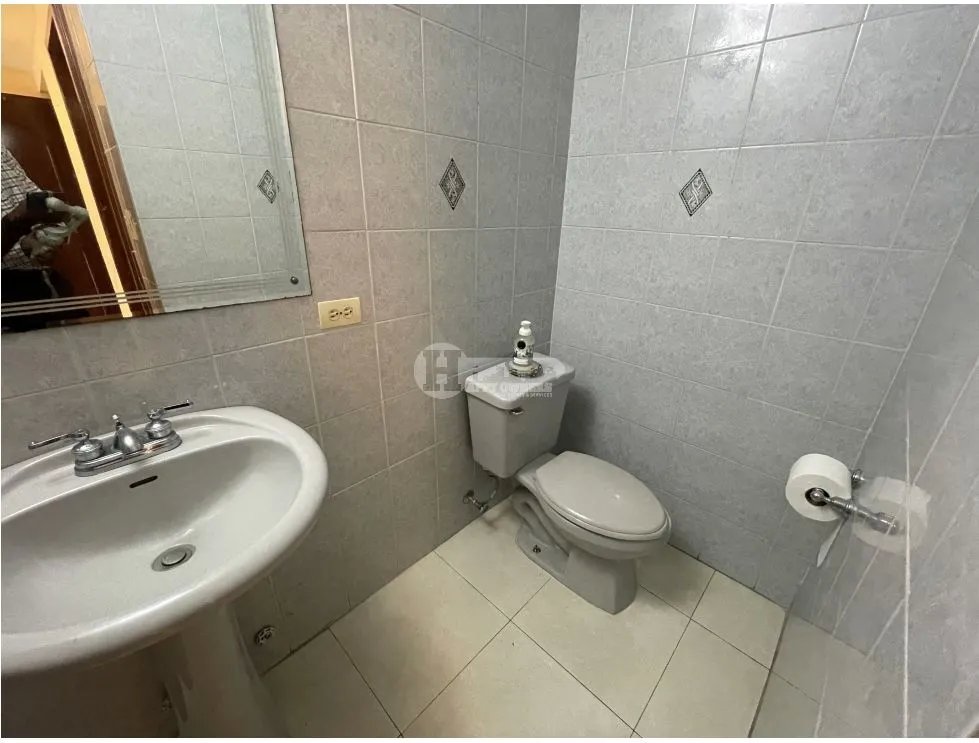 Alquiler de apartamento ph aranjuez via argentina