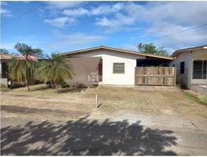 139825 - Herrera - houses