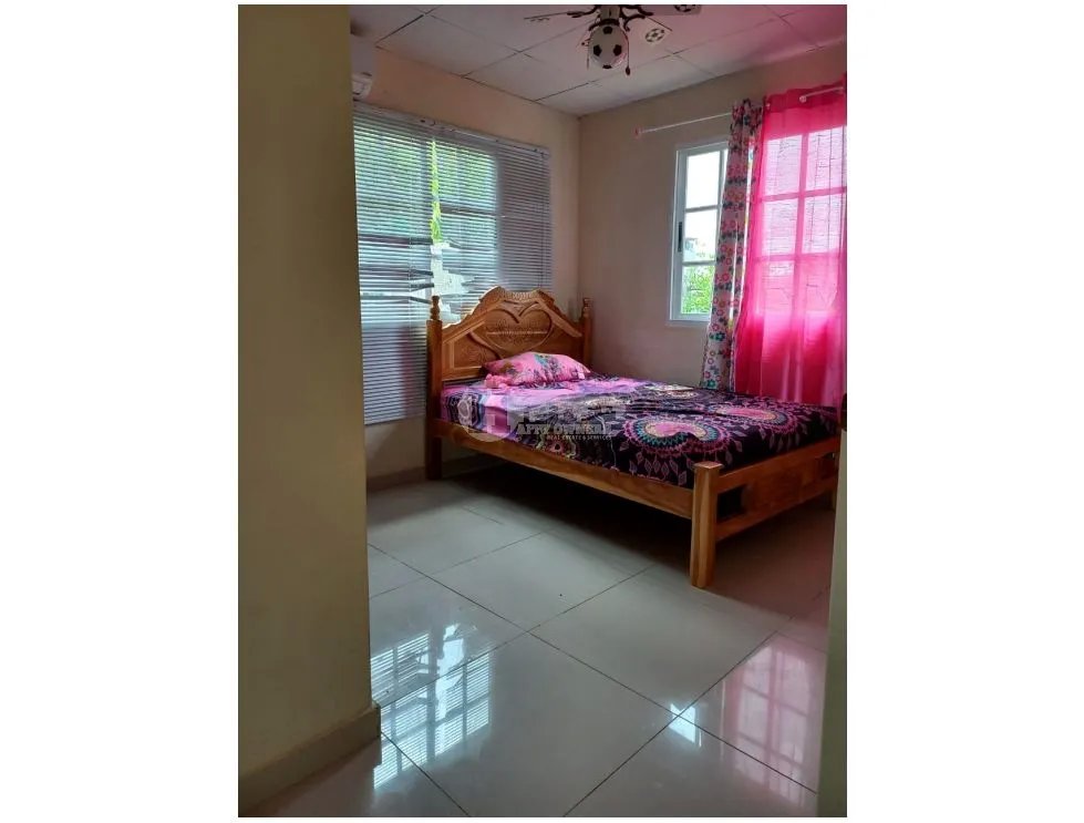 Venta de casa en residencial turquesa, los santos