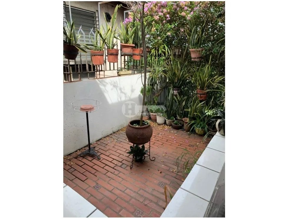 Se vende casa tipo chalet en betania