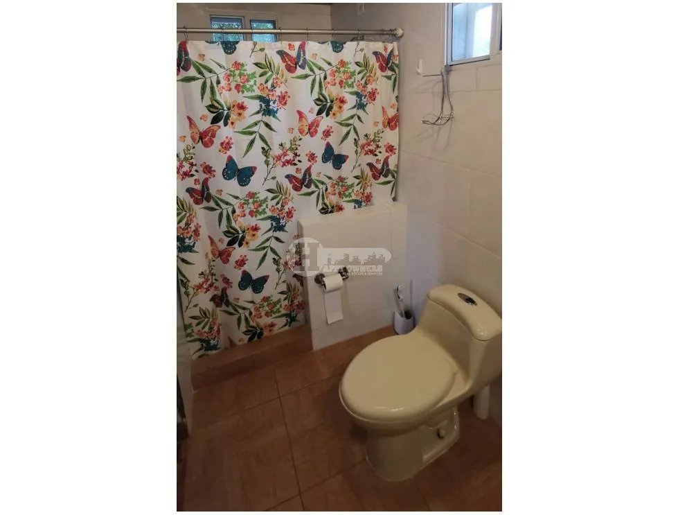 Se vende casa de playa en nueva gorgona, chame