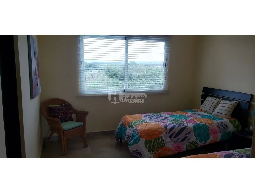 Venta de apartamento en ph alcazar coronado golf, nueva gorgona