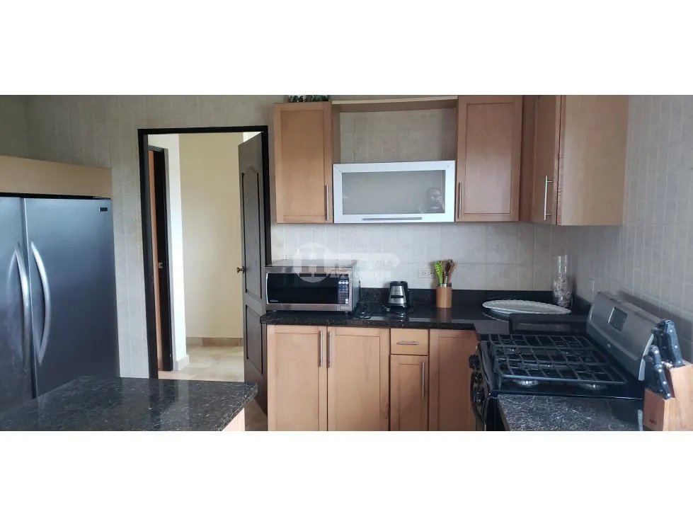 Venta de apartamento en ph alcazar coronado golf, nueva gorgona
