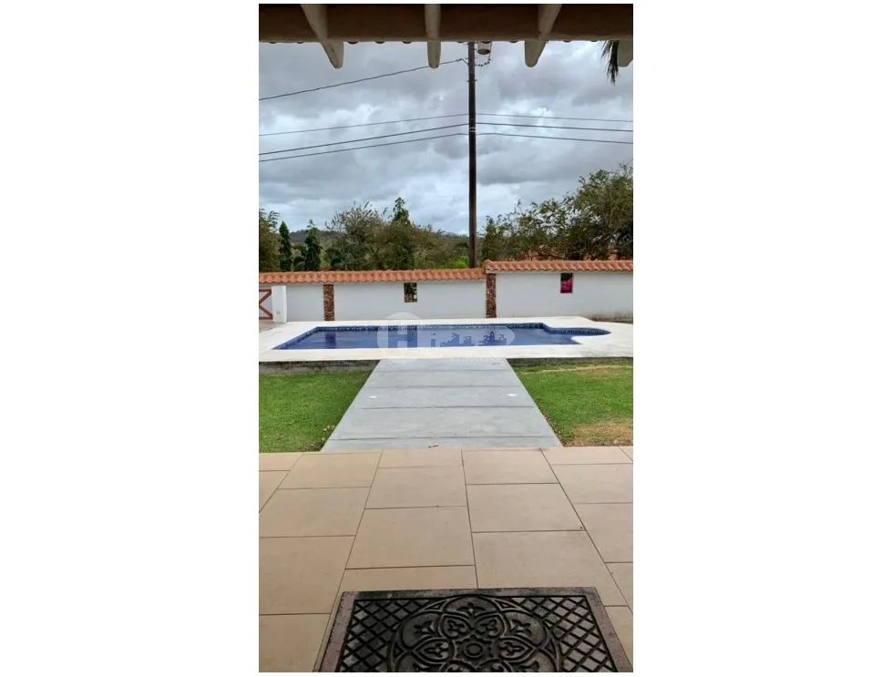 Se vende casa n°1 en villas de la colonia, chame