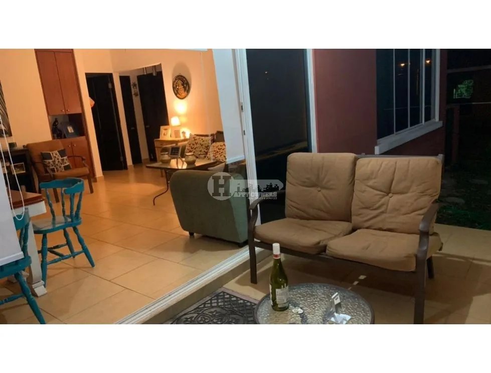 Se vende casa n°1 en villas de la colonia, chame