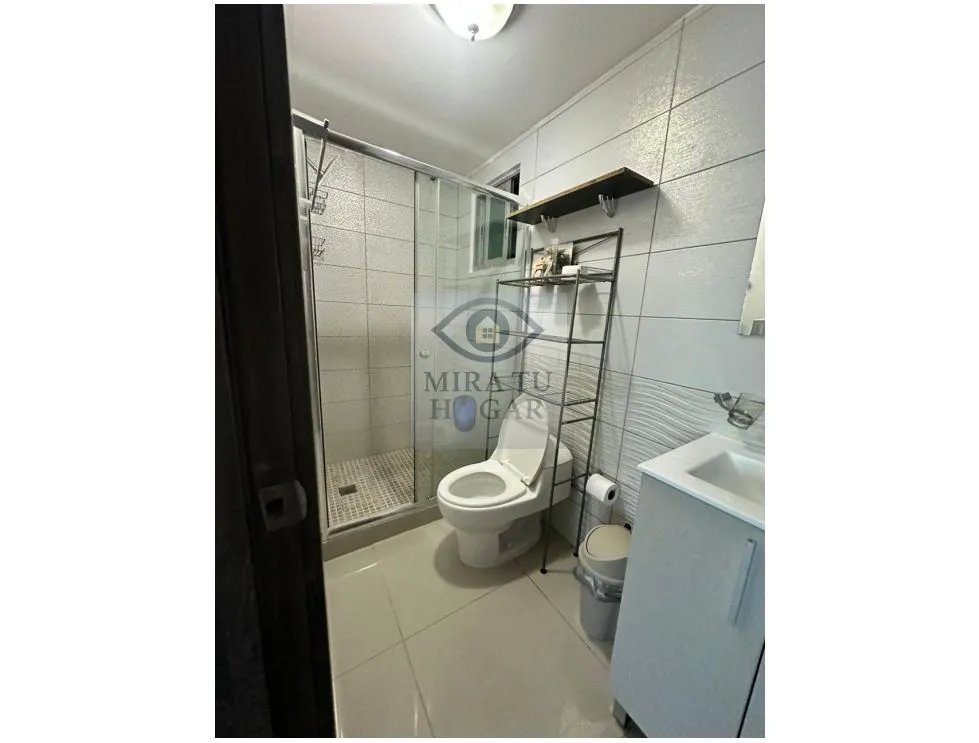 Se vende apartamento en vista hermosa.