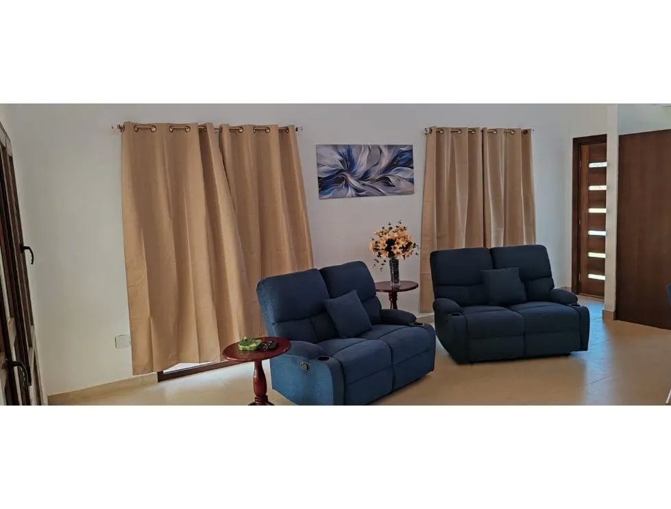 Venta de casa de playa en coco del mar, las tablas