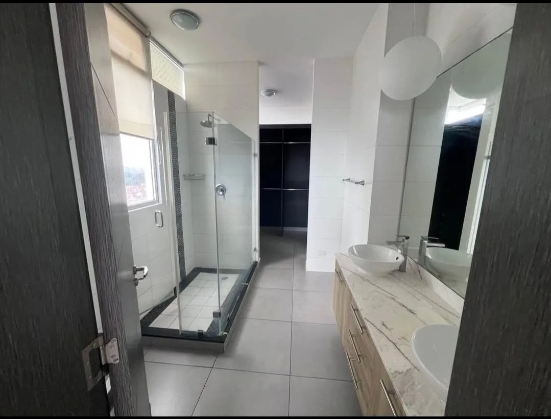 Alquiler de apartamento amoblado en ph element, av. balboa
