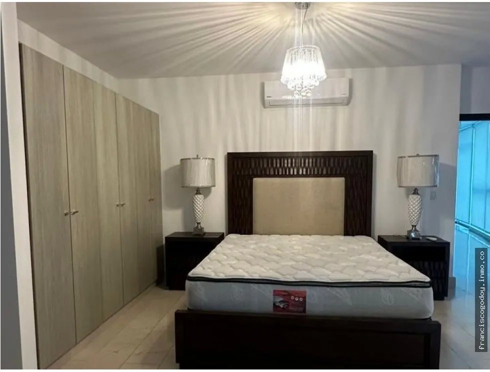 Apartamento en venta en punta pacifixa