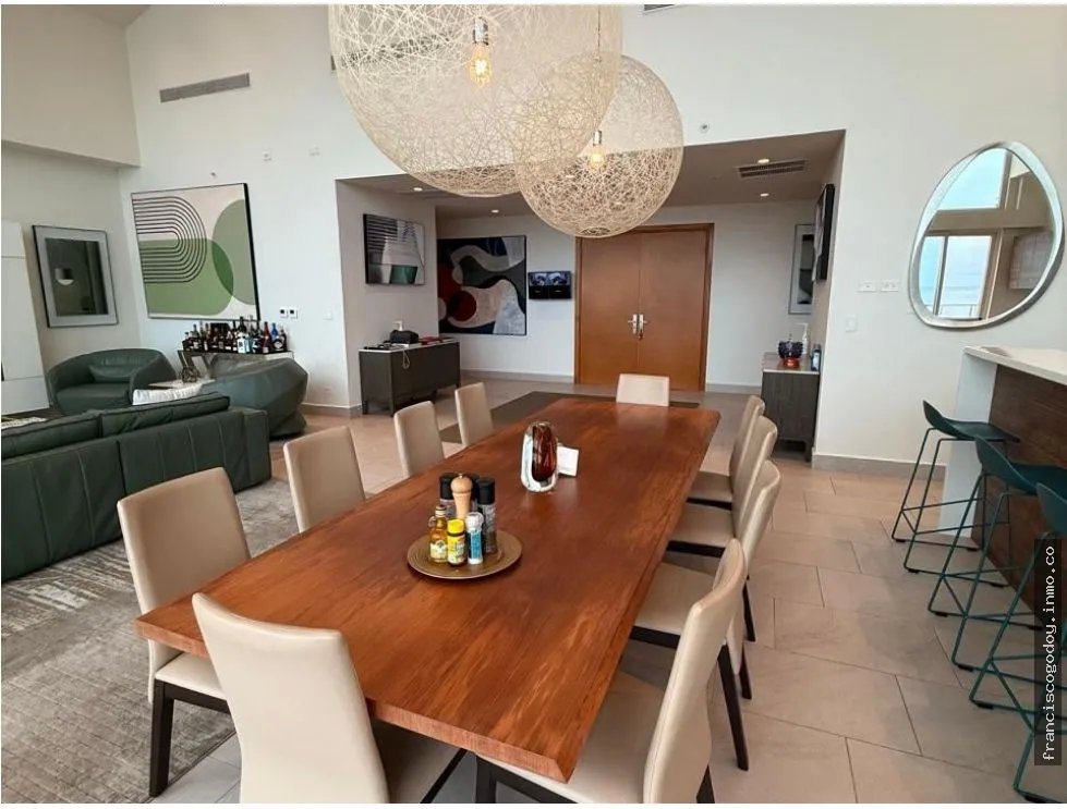 Apartamento en venta en playa escondida