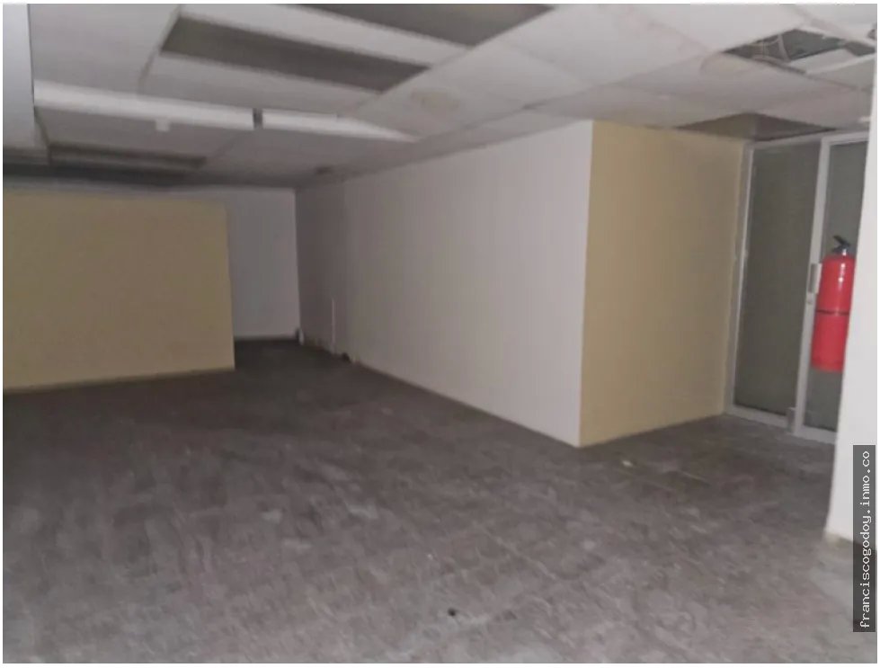 Venta de local comercial en bella vista