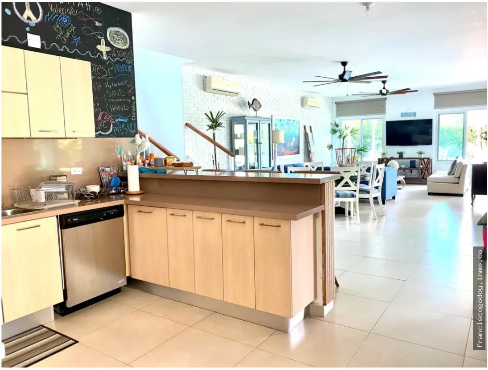 Casa en venta en bijao beach club & residences