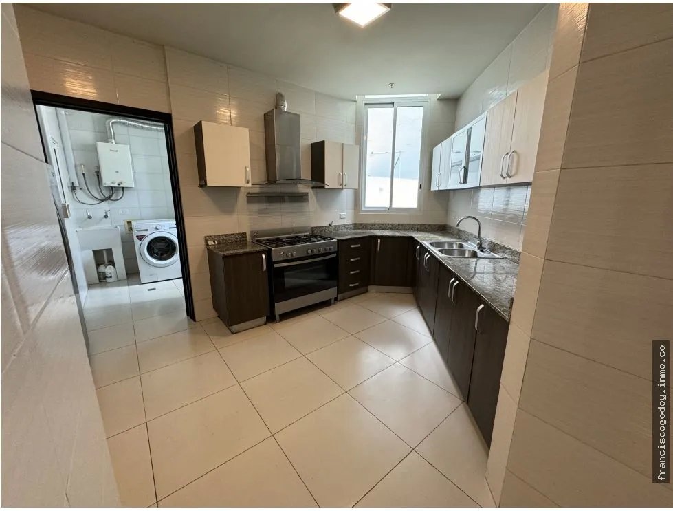 Apartamento en alquiler costa del este