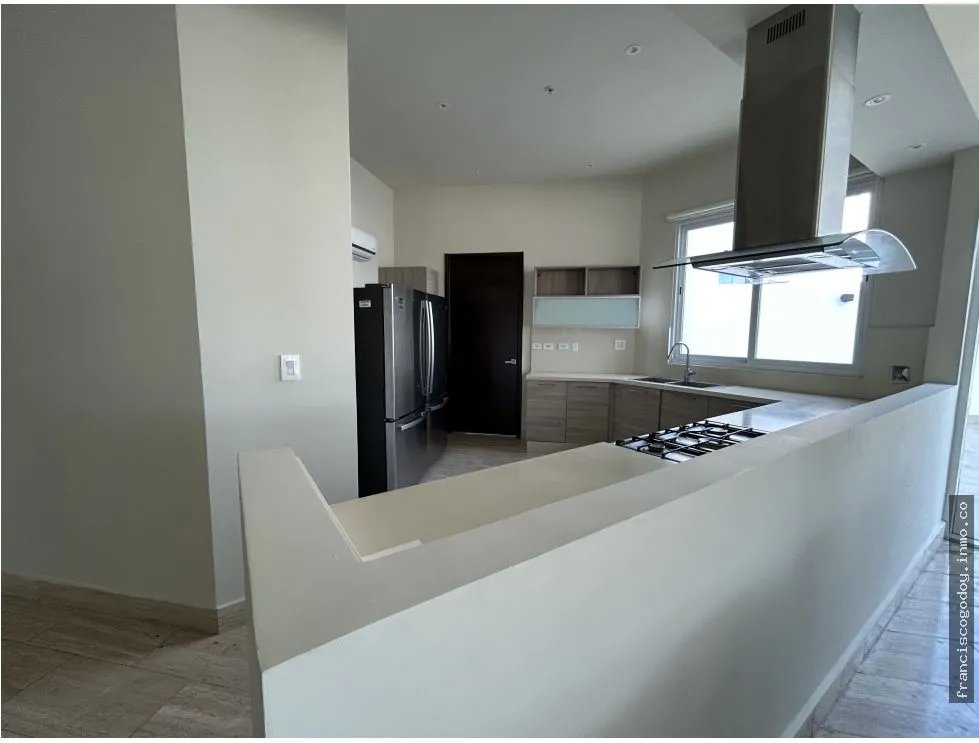 Venta de apartamento en costa del este