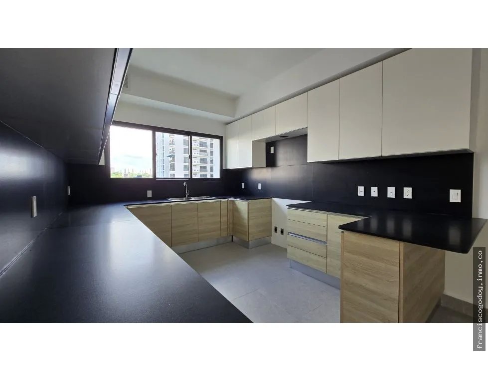 Apartamento en venta coco del mar
