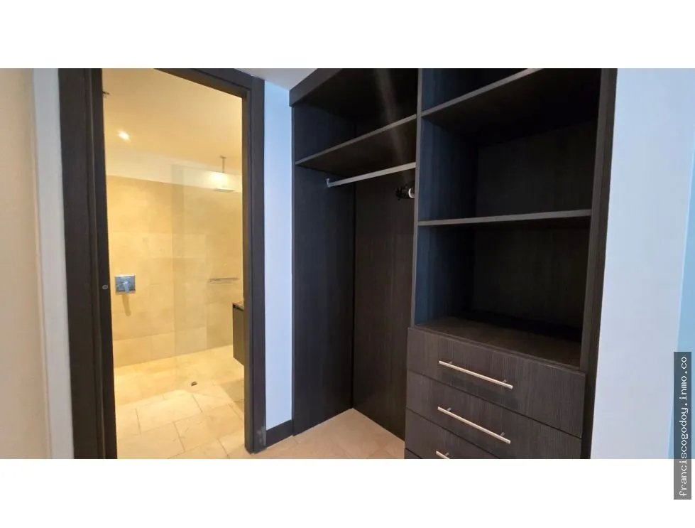 Apartamento en alquiler  punta pacífica