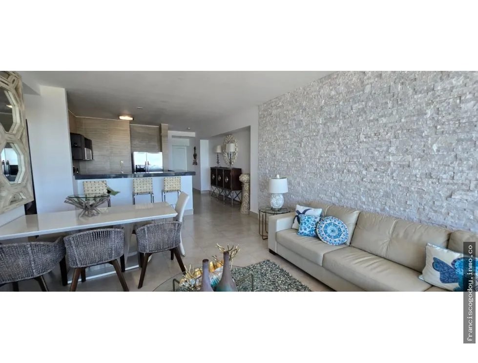 Venta de apartamento en playa malibú, nueva gorgona