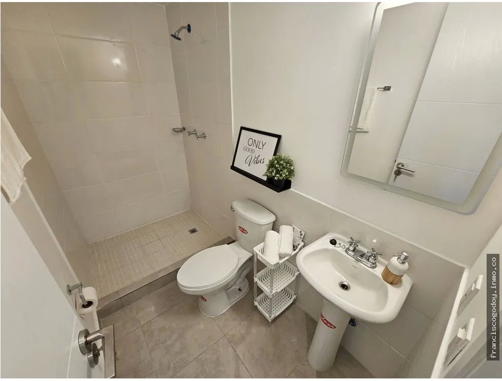 Venta de apartamentos en vía españa - 12 de octubre