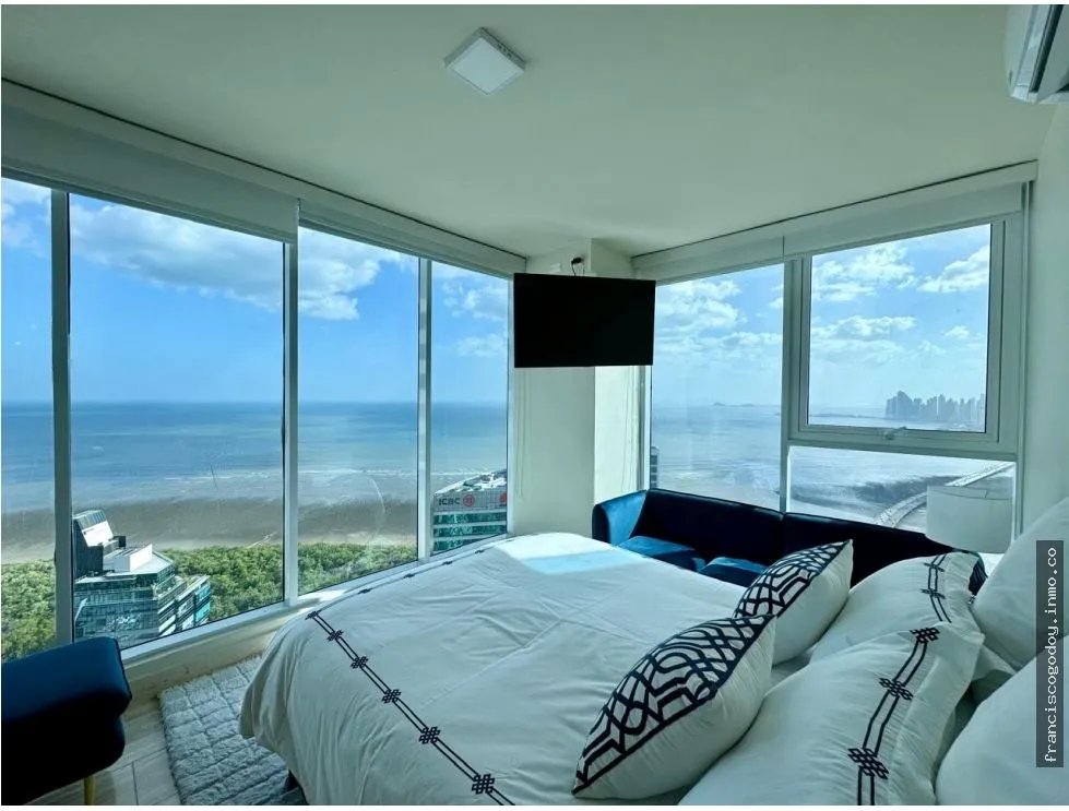 Venta de apartamento en costa del este