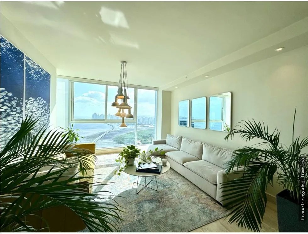 Venta de apartamento en costa del este