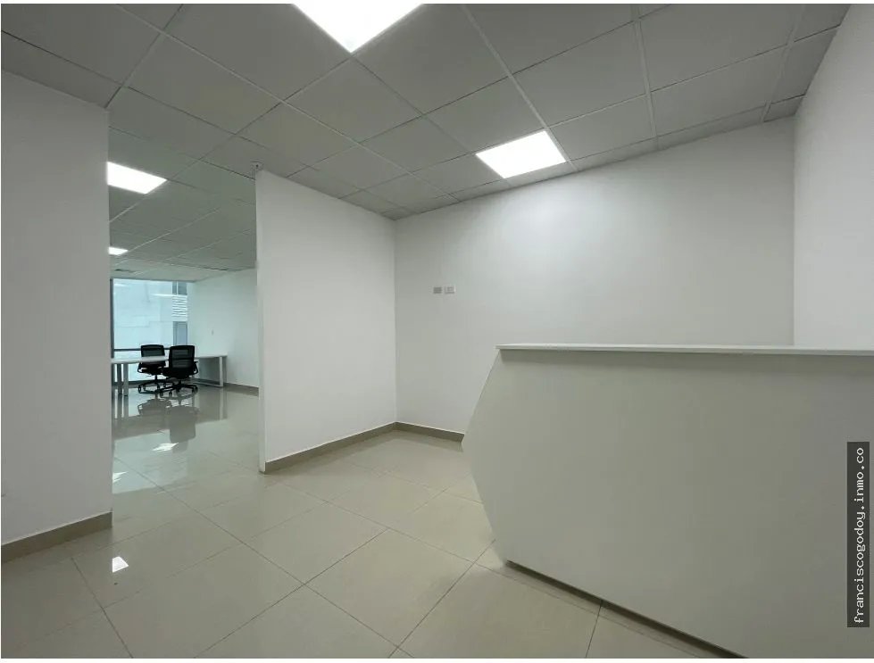Alquiler de oficina en el financial park, costa del este