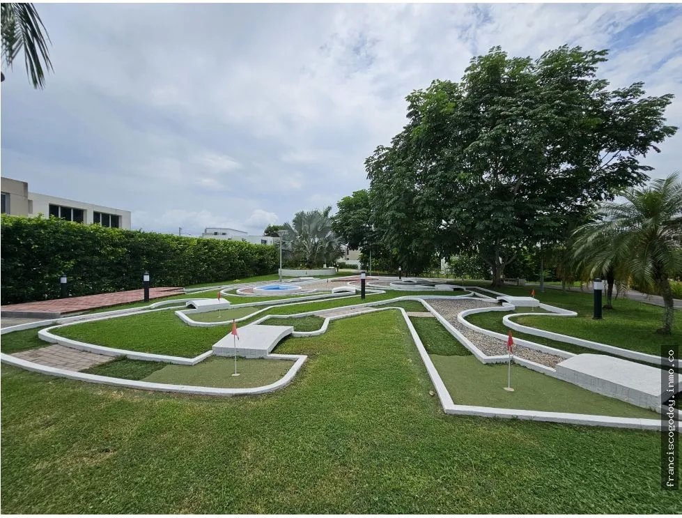Venta de casa en villa sur - town home, costa sur