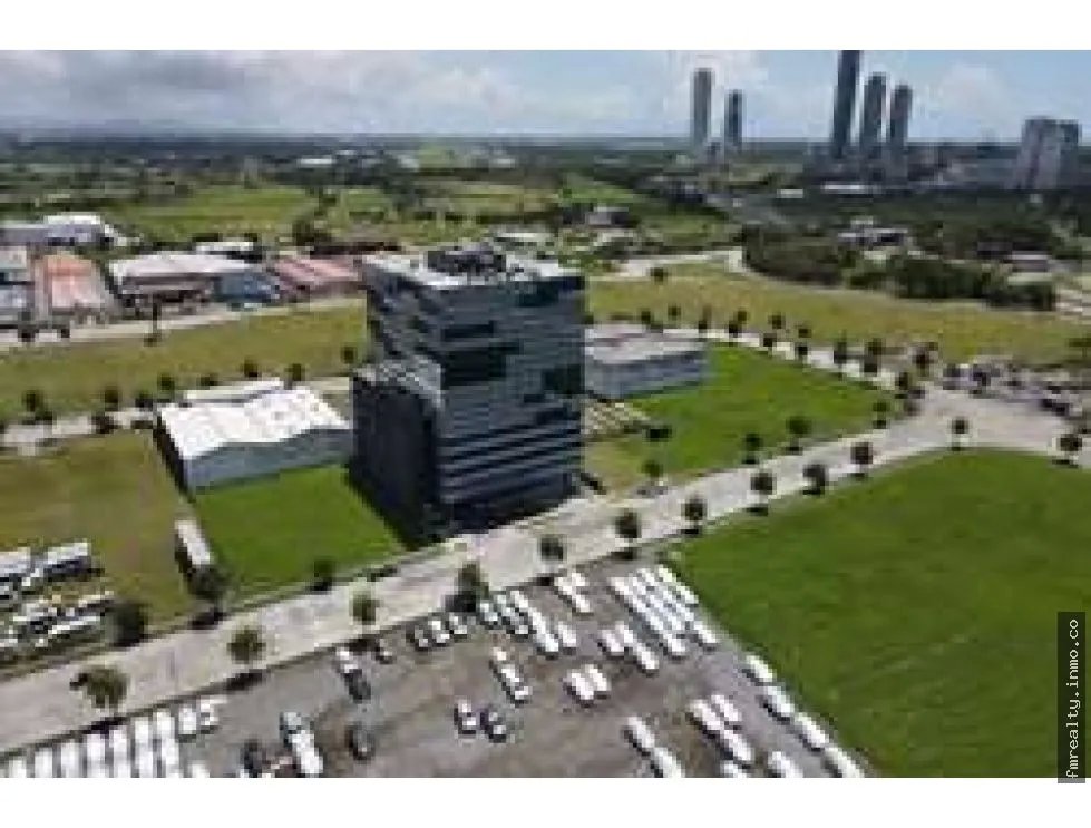 Se vende lote en santa maria district