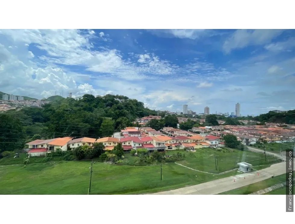 Venta de apartamento en condado del rey