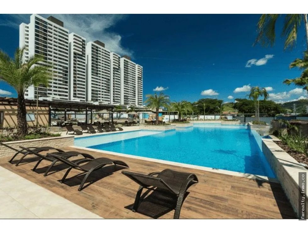 Venta de apartamento en condado del rey