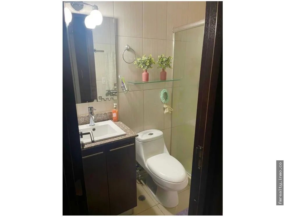 Venta de apartamento en condado del rey