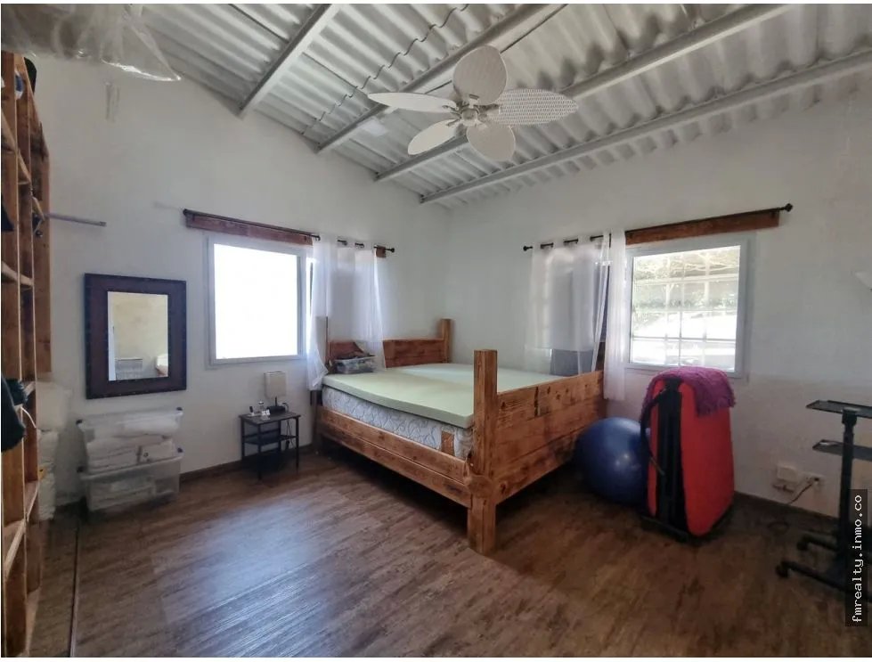 Venta de casa en altos de campana