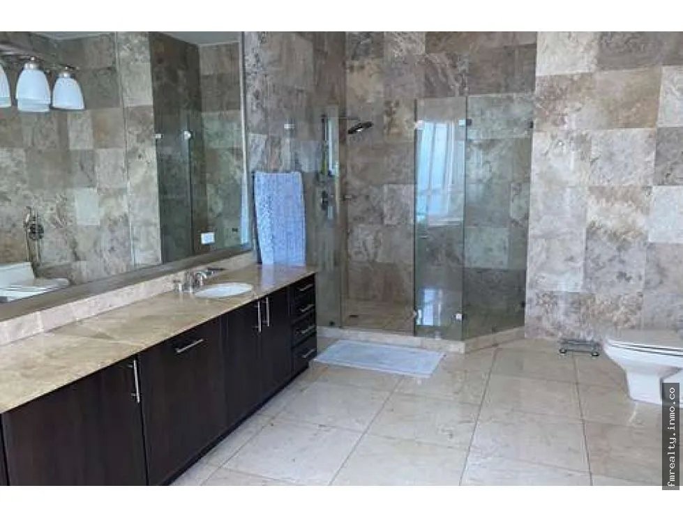 Se vende apartamento en el venetian tower
