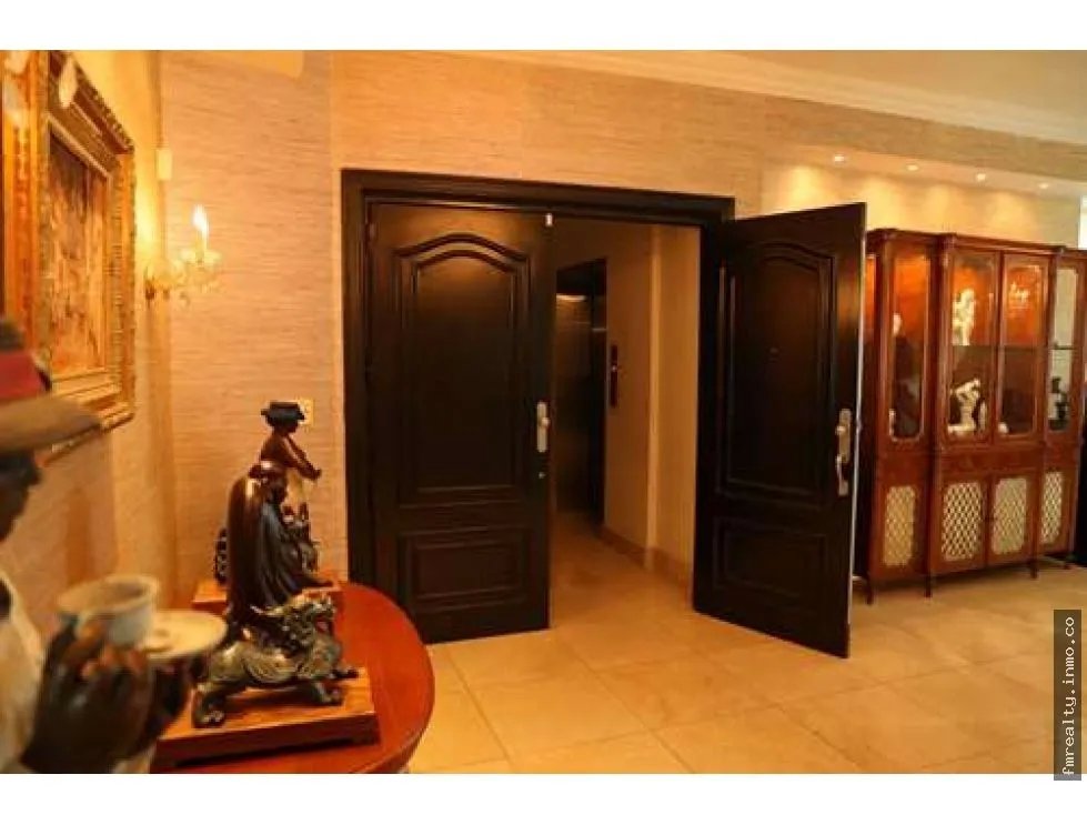 Se vende apartamento en el venetian tower