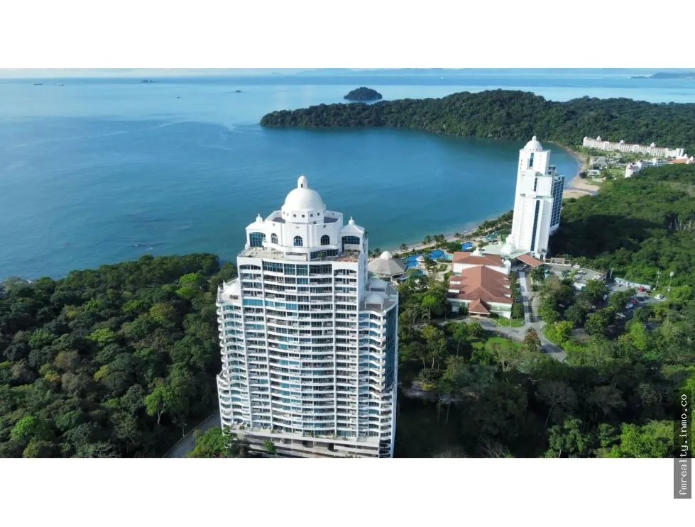 Se alquila apartamento en playa bonita