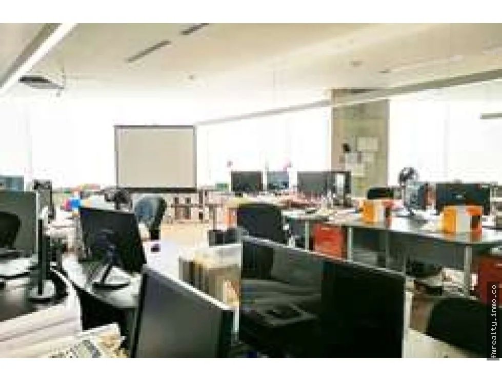 Se vende oficina en centro de panamá