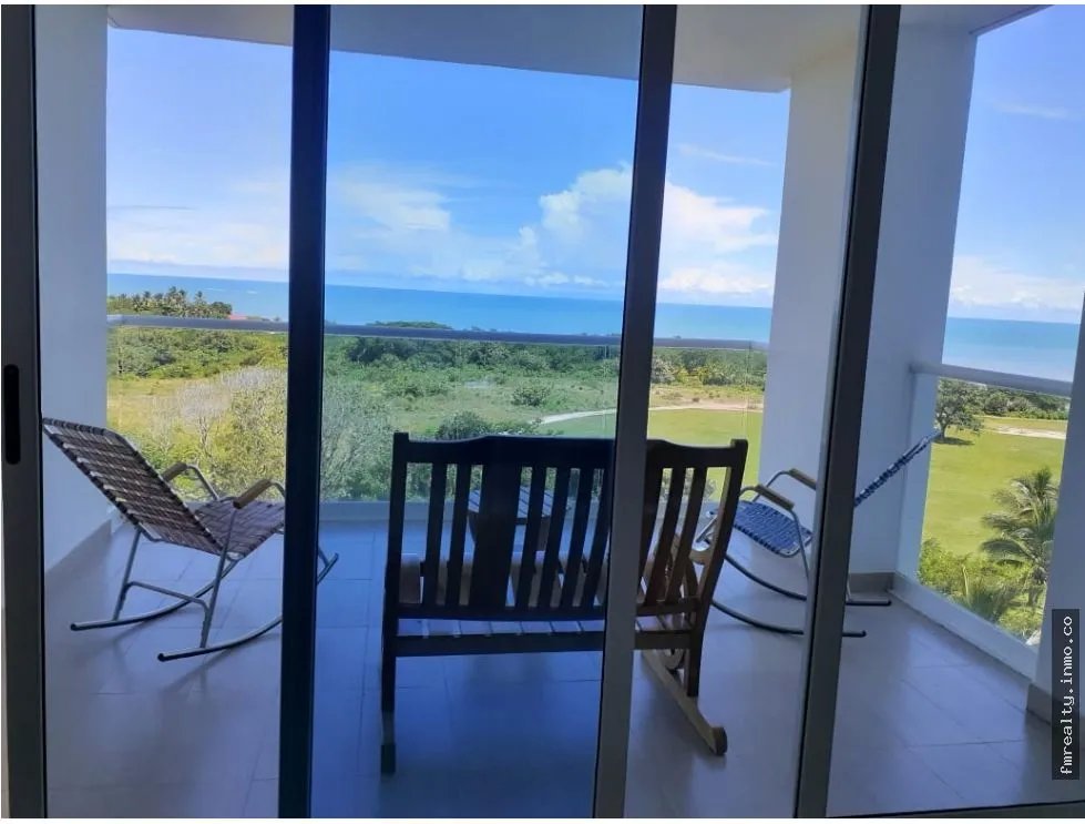 Se vende apartamento en ocean 3, playa blanca