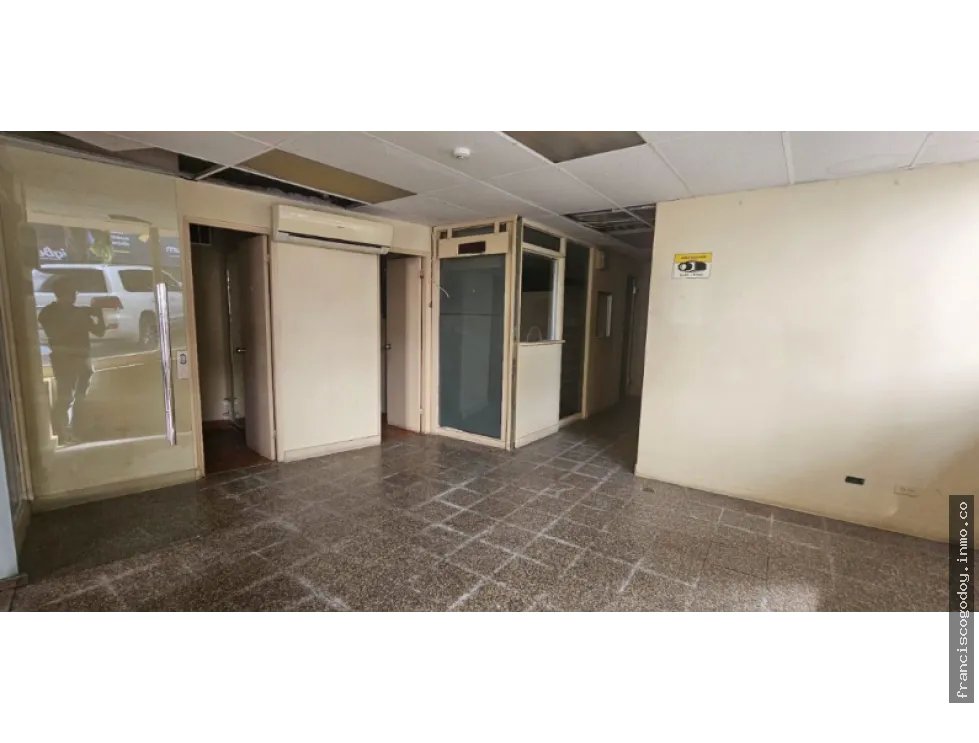 Venta de local comercial en bella vista
