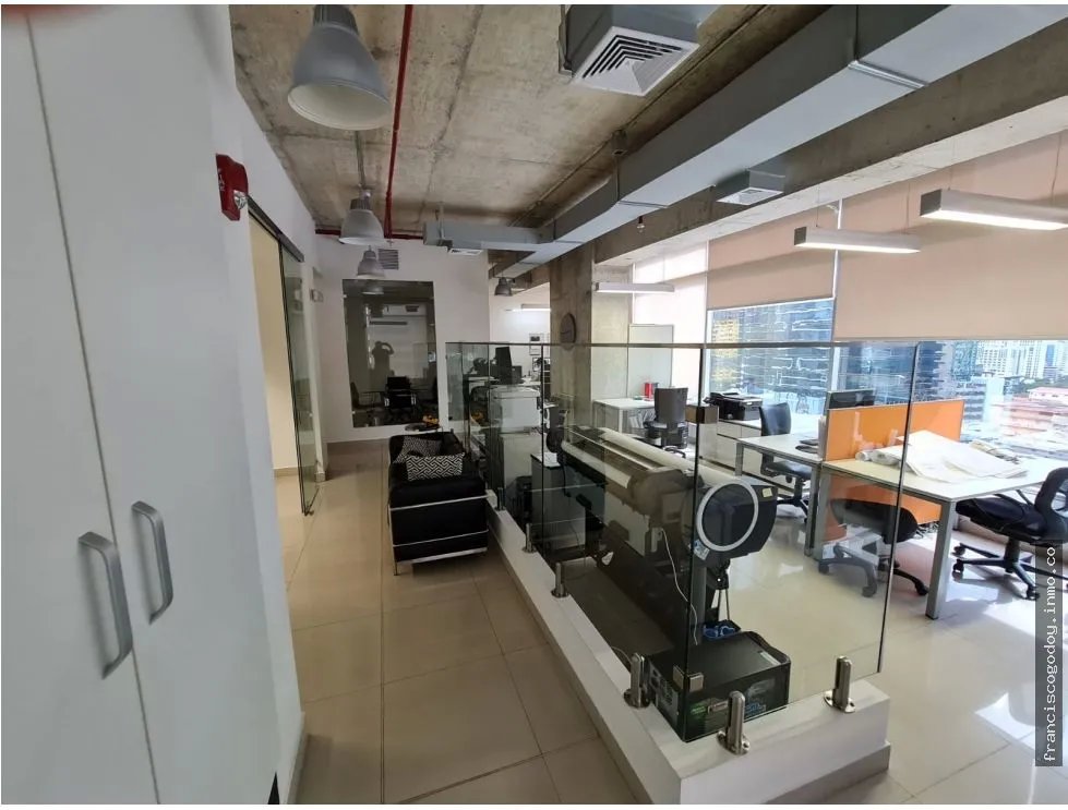 Oficina en venta sortis