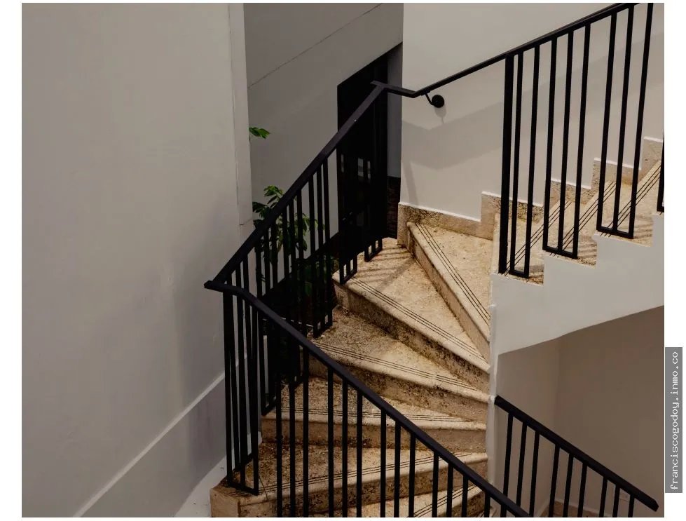 Se vende casa en casco viejo
