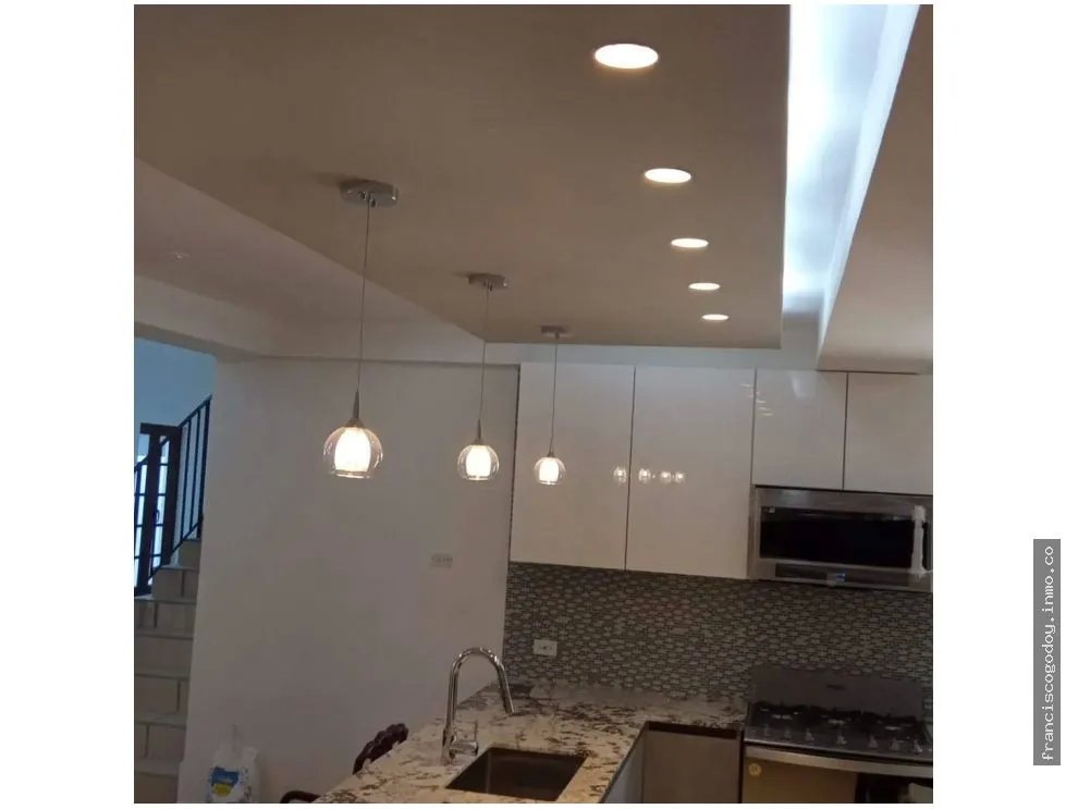 Venta de casas adosadas en vista mar