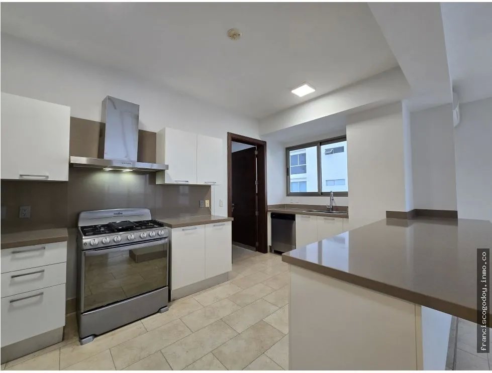 Apartamento en alquiler santa maría golf