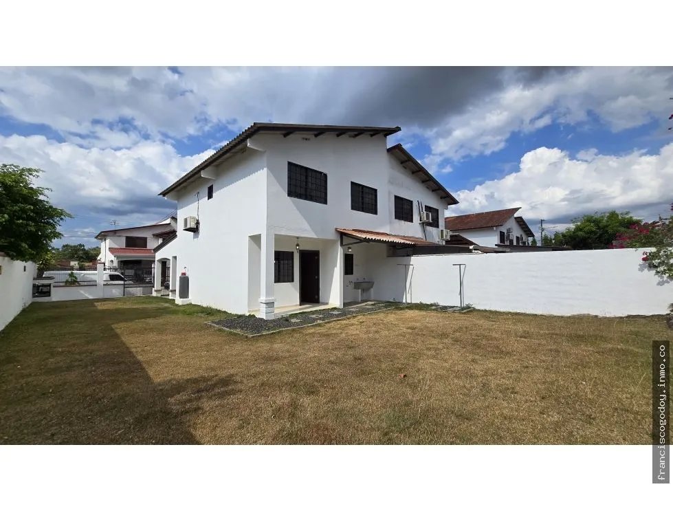 Venta de casa en las cumbre
