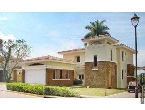 141661 - Panamá - houses - remates judiciales