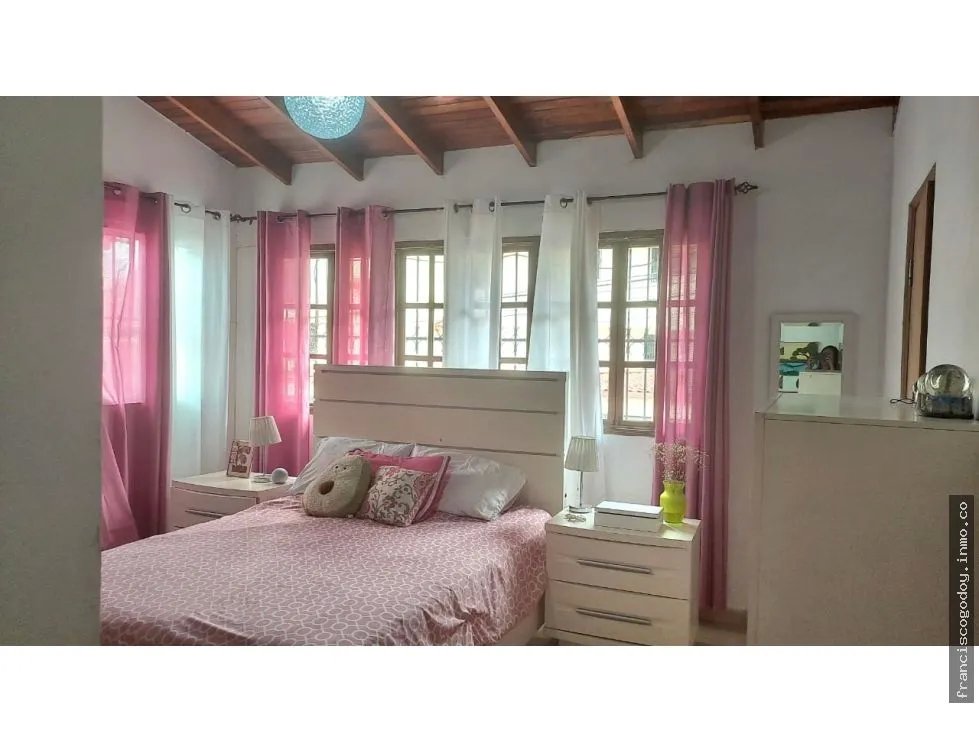 Venta de casa en hato pintado