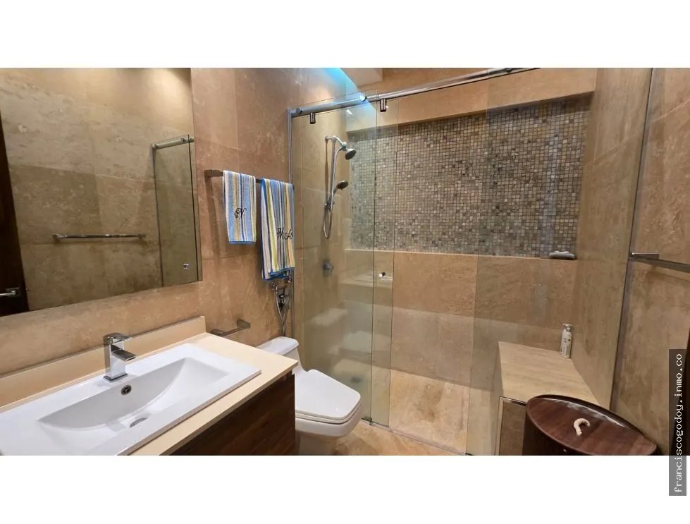 Venta de penthouse en punta pacífica